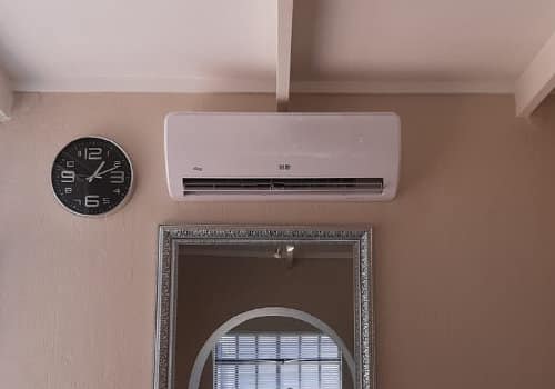 Heatfreeze airconditioner installation on the inside 5