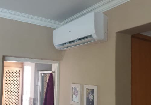 Airconditioner mounted on wall